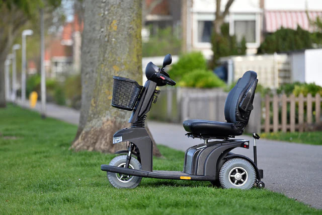 SHOULD I BUY FIRST-HAND OR SECOND-HAND MOBILITY DEVICES?