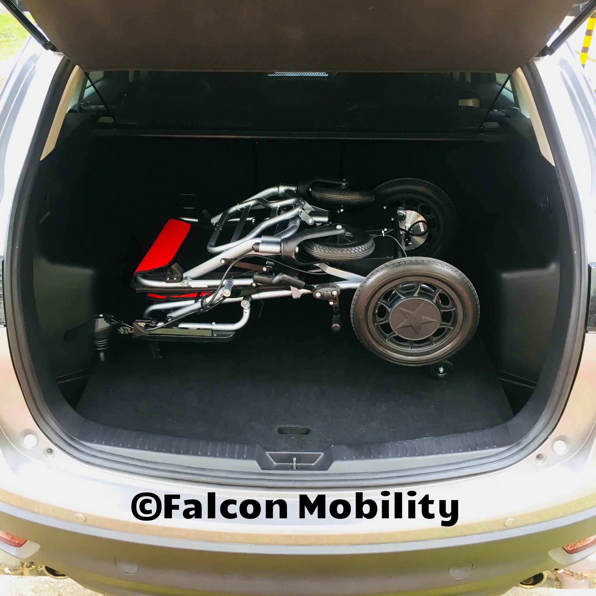 Malaysia's Lightest Motorised Wheelchair (14kg)